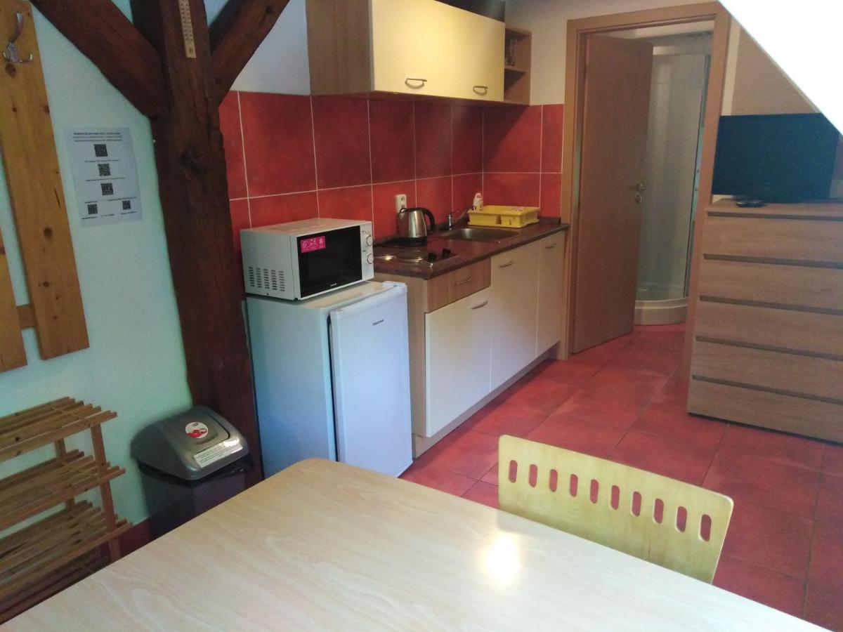 Penzion U Dvojice Nove Mesto na Morave Ngoại thất bức ảnh
